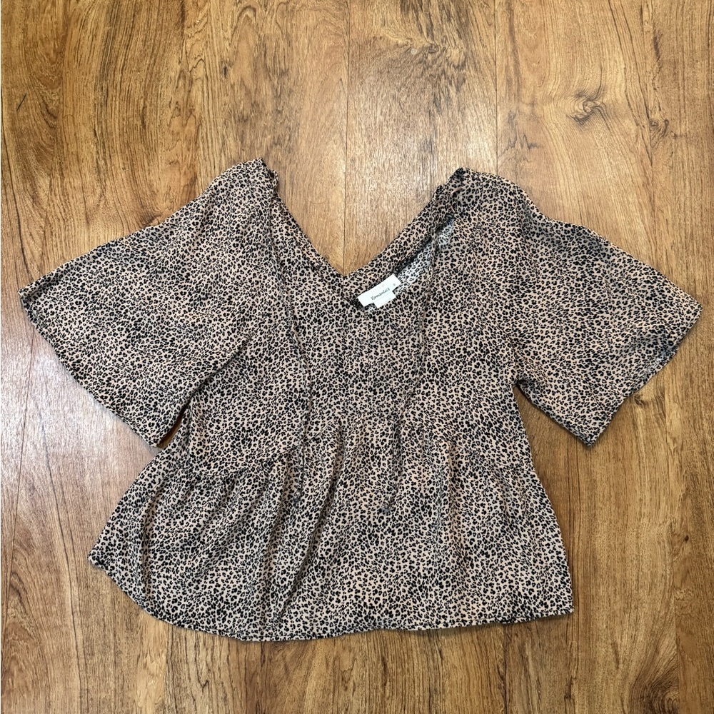 Urban Romantics Women’s Small S Leopard Print Soft Lightweight Blouse Shirt Top